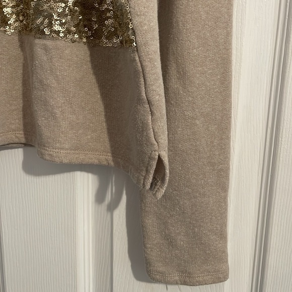 Sequin Sweater - Picture 5 of 6